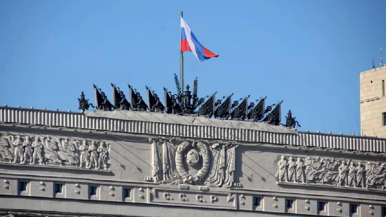 Минобороны РФ сообщило о попытке атаки беспилотников ВСУ на гражданские суда возле Босфора