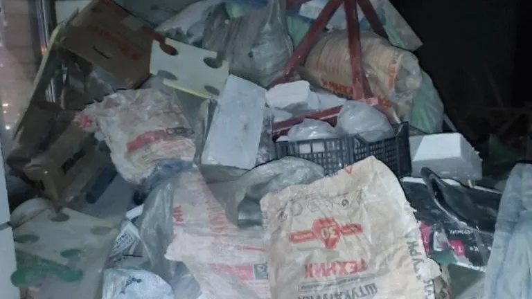 Мусор в повале. Фото: ТГ-канал «Подслушано | Видное (18+)»