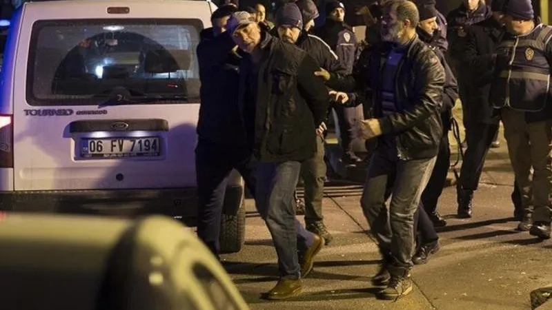 В Турции задержали 16 террористов