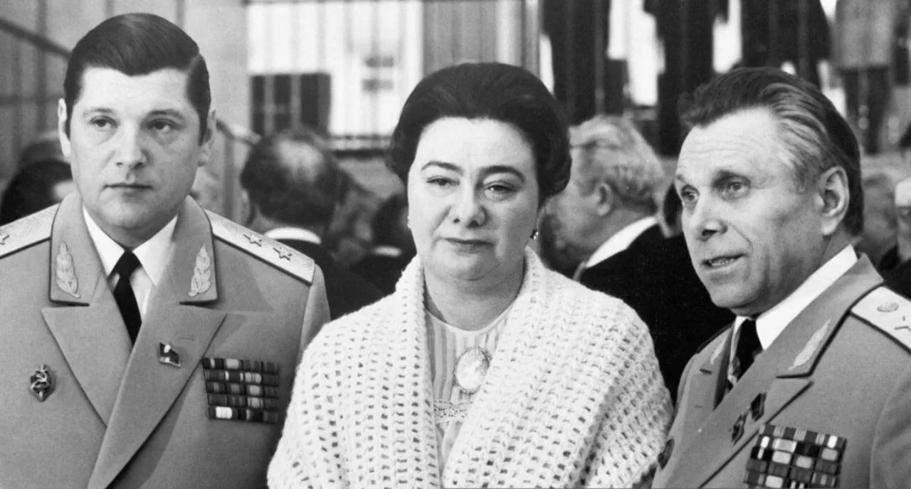 Галина Брежнева и Юрий Чурбанов (слева)