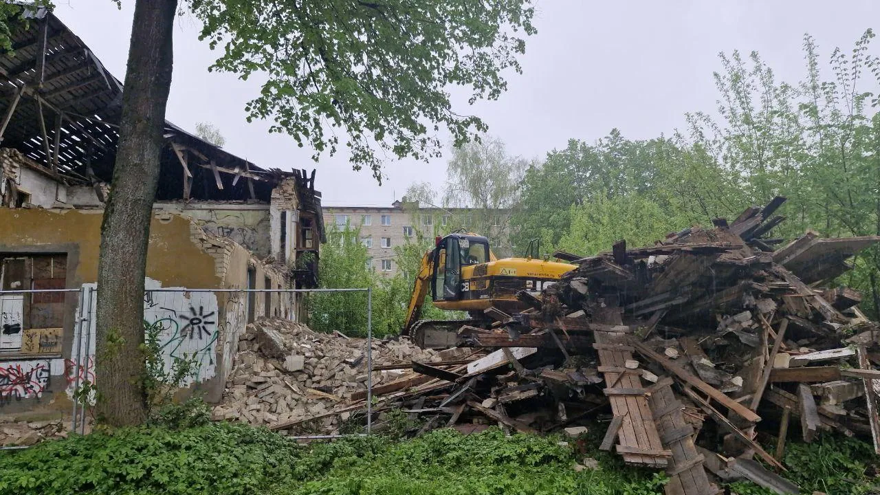 В Талдомском округе демонтируют ветхое жилье