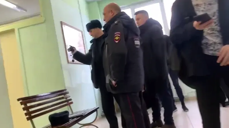 «Все бегали и тряслись»: стали известны подробности поножовщины в лицее Химок