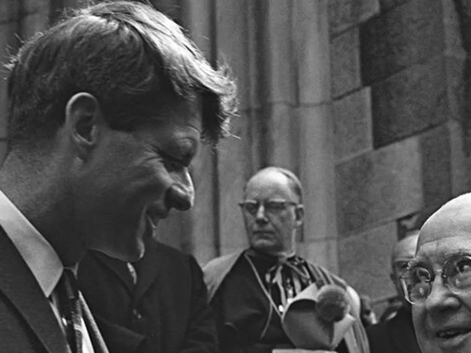 «Готов сдать Украину»: раскрыт план Кеннеди-младшего по примирению с Россией