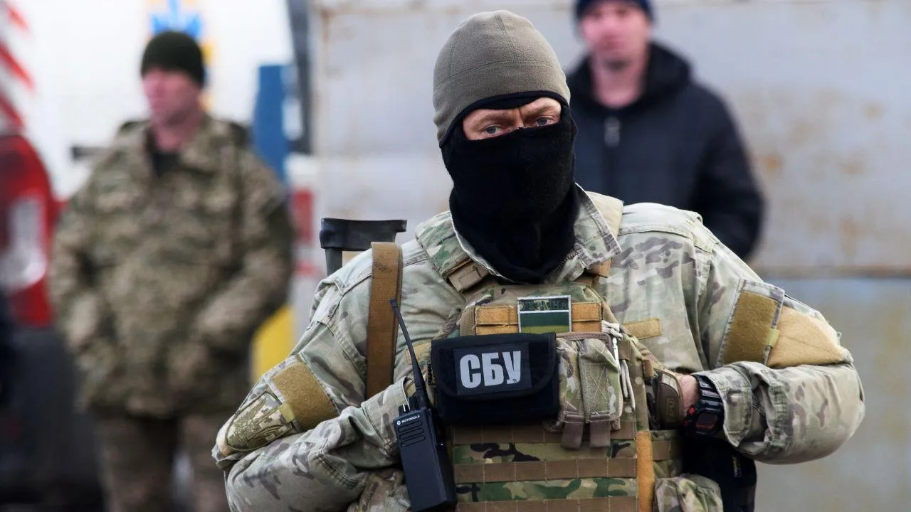 СБУ провела обыск в квартире мэра Чернигова