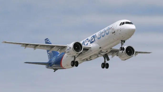 Самолет МС-21 совершил первый перелет из Иркутска в Жуковский