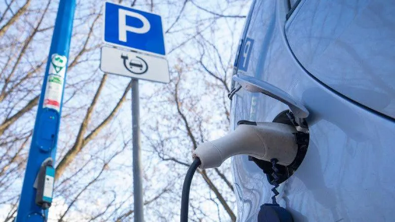 В Подмосковье установят 21 заправочную станцию для электрокаров