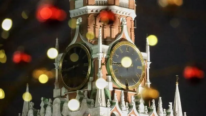 Психиатр-нарколог рассказала, как правильно загадать желание под бой курантов