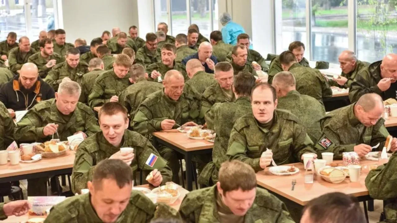 Подмосковный пункт отбора на военную службу по контракту продолжает работать в Балашихе