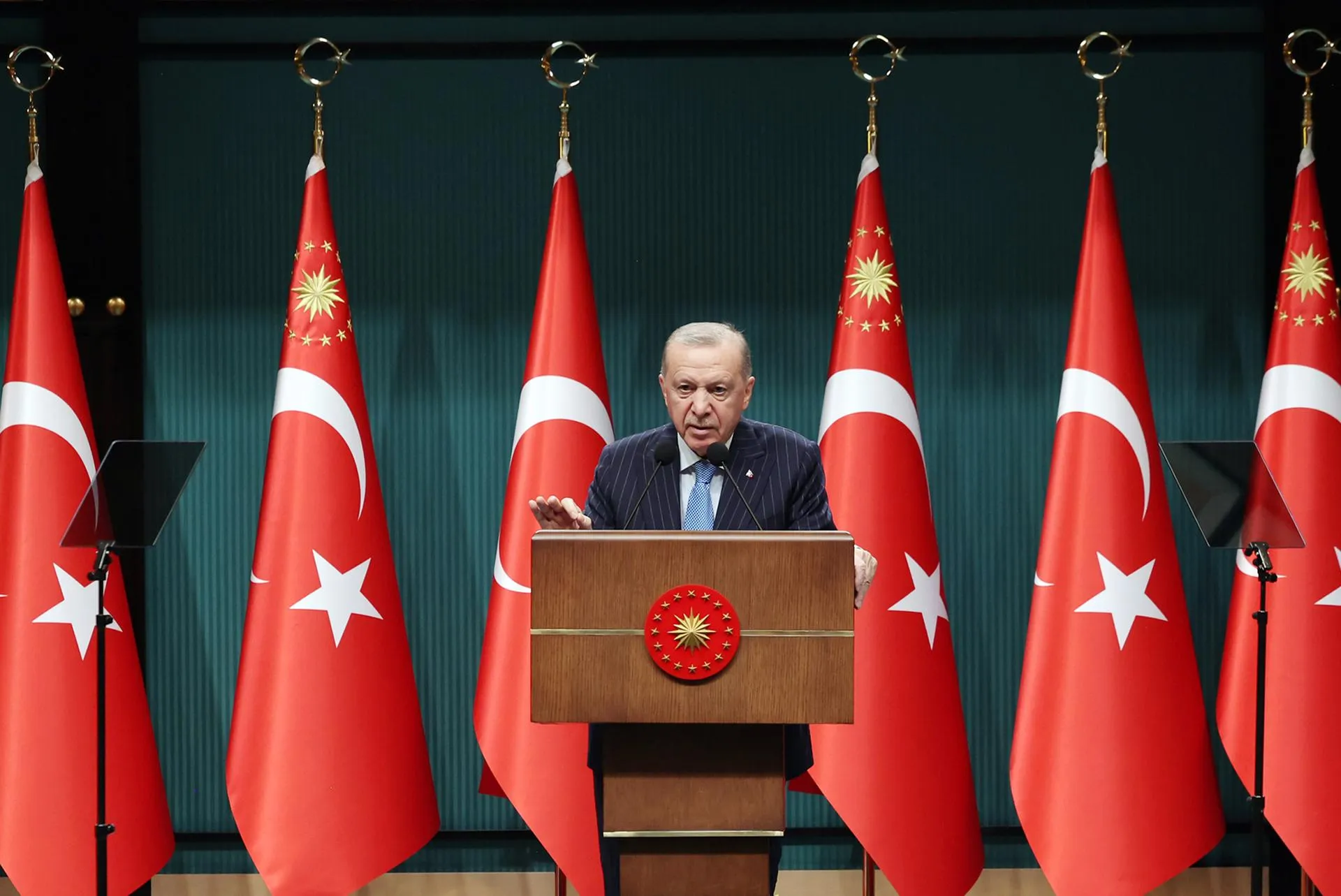 GAN-PRESS CONFERENCE Mustafa Kaya/XinHua