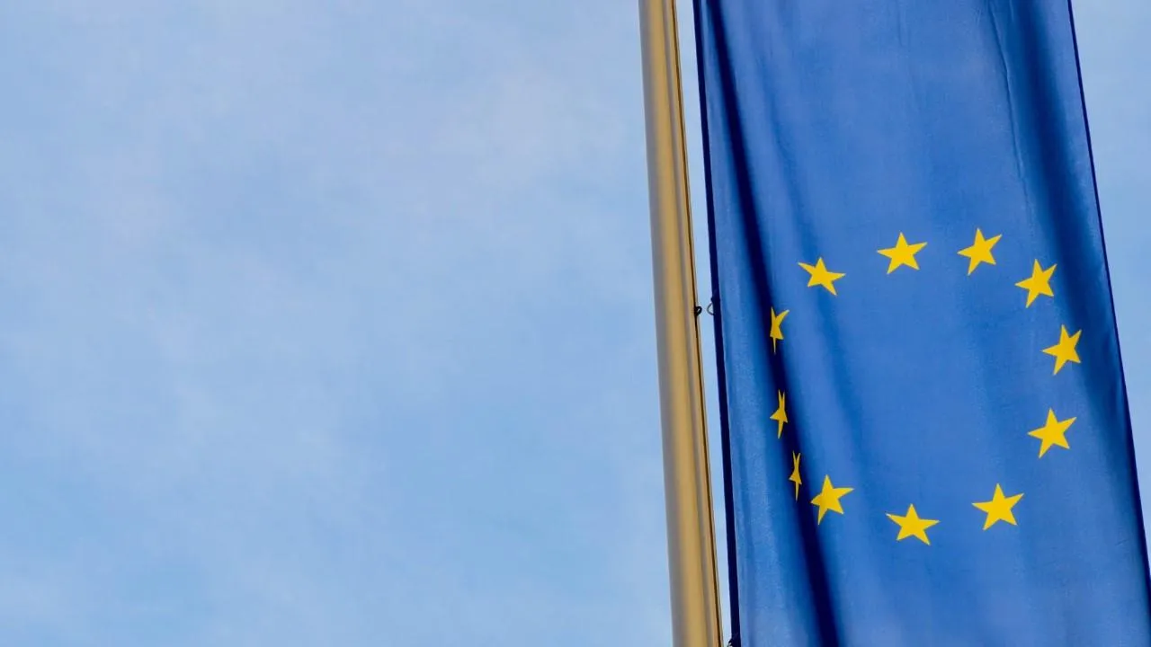 МИД Франции призвал Евросоюз расширяться из-за влияния РФ