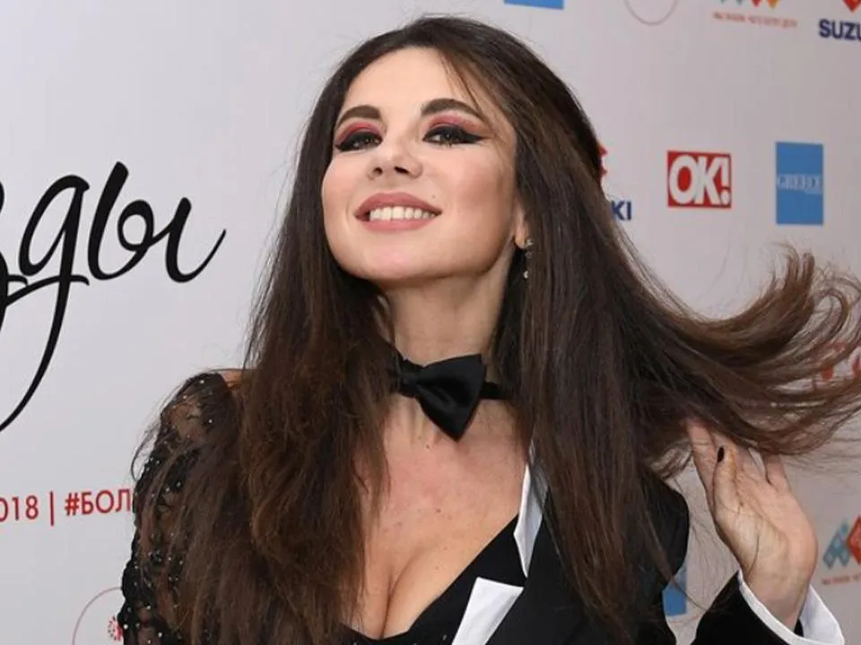 «Больший спектр развития»: выяснилось, как жизнь с отчимом может отразиться на ребенке Анны Плетневой