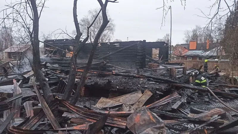 Две женщины погибли при пожаре в частном доме под Одинцово