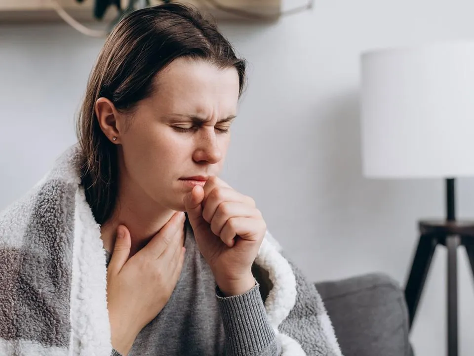 Штамм COVID-19 «Стратус» захватил Россию: врачи объяснили, опасен ли он и как защитить себя