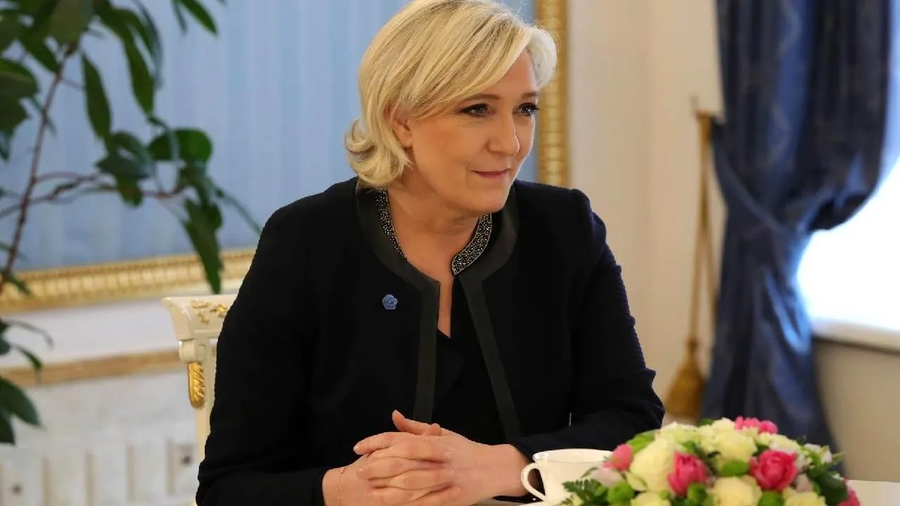 Ле Пен рассказала об усилиях Путина в восстановлении роли России на мировой арене