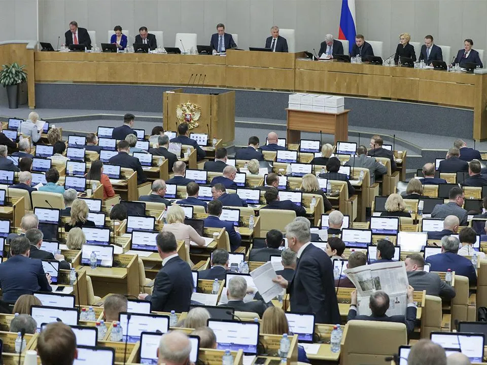 В Госдуме объяснили, почему россиянам нельзя давать антидроновые ружья
