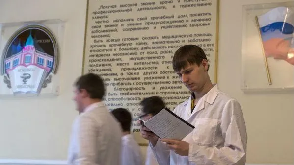 Свыше 60 будущих медиков проходят практику в Солнечногорске
