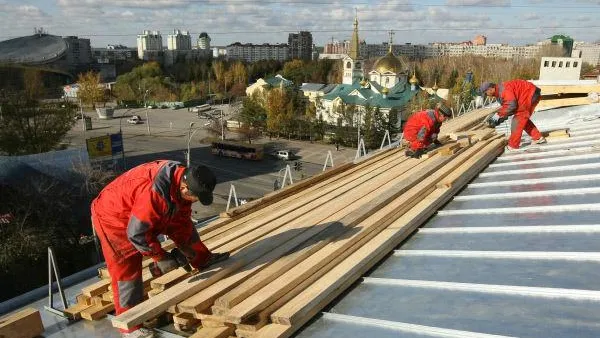 Более 1100 кровель в области приведут в порядок по программе капремонта