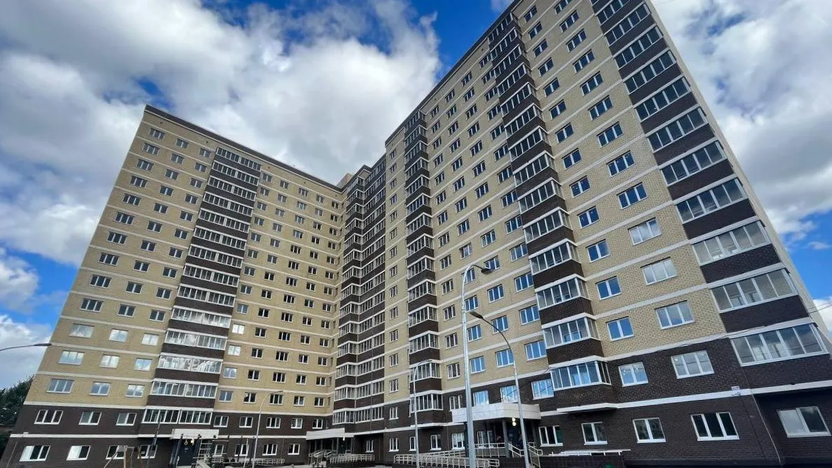 В Сергиево-Посадском городском округе Подмосковья достроен проблемный дом