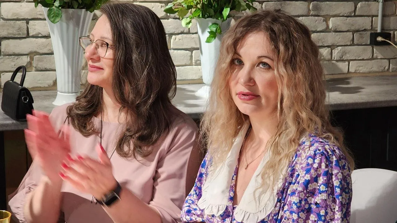 REGIONS/Анна Мороз