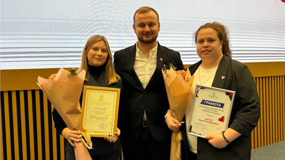 Софья Шинкарева (слева) и Нина Интус. Фото: администрация г.о. Реутов