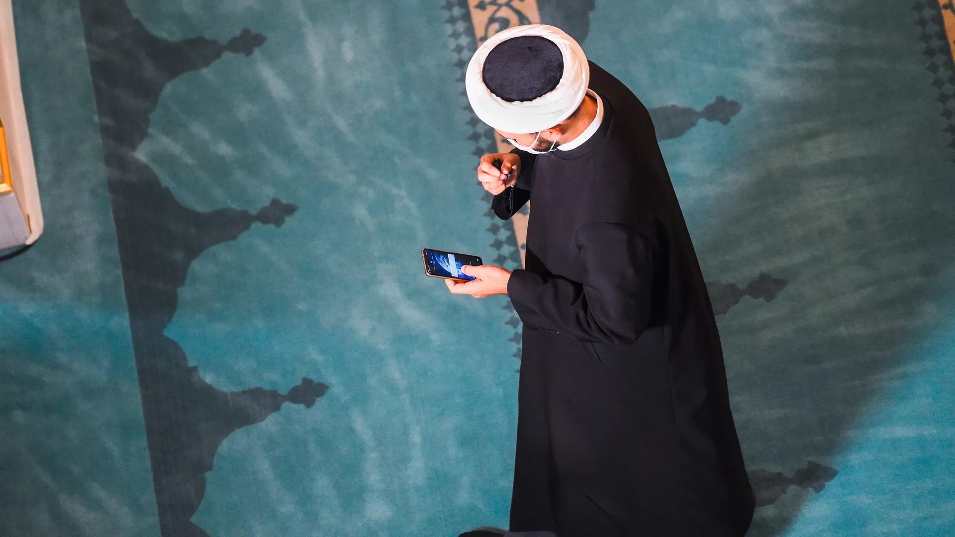 Утренняя молитва по случаю праздника Курбан-Байрам