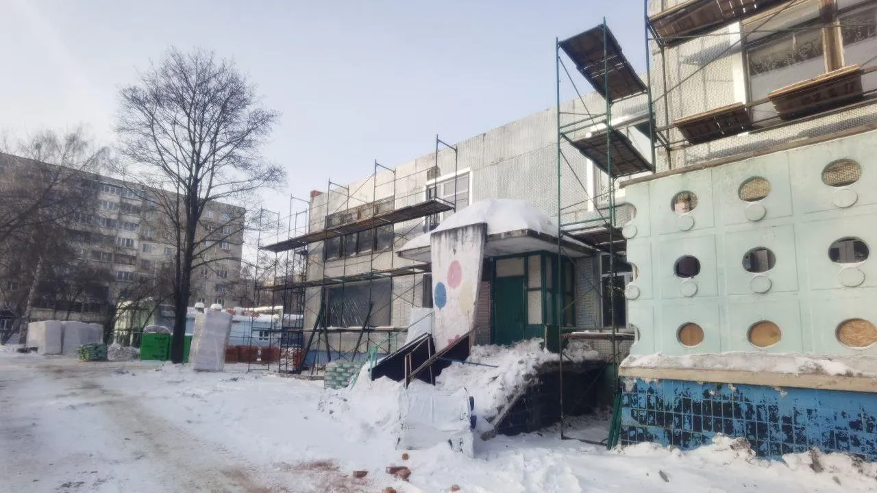 В Жуковском завершили демонтажные работы в рамках капремонта дошкольного отделения СОШ №12