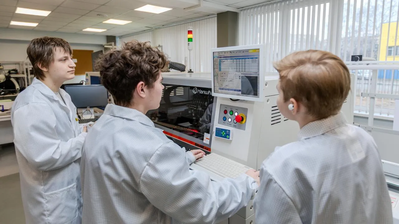 Не все специальности выживут: зачем в России утвердили список приоритетных профессий