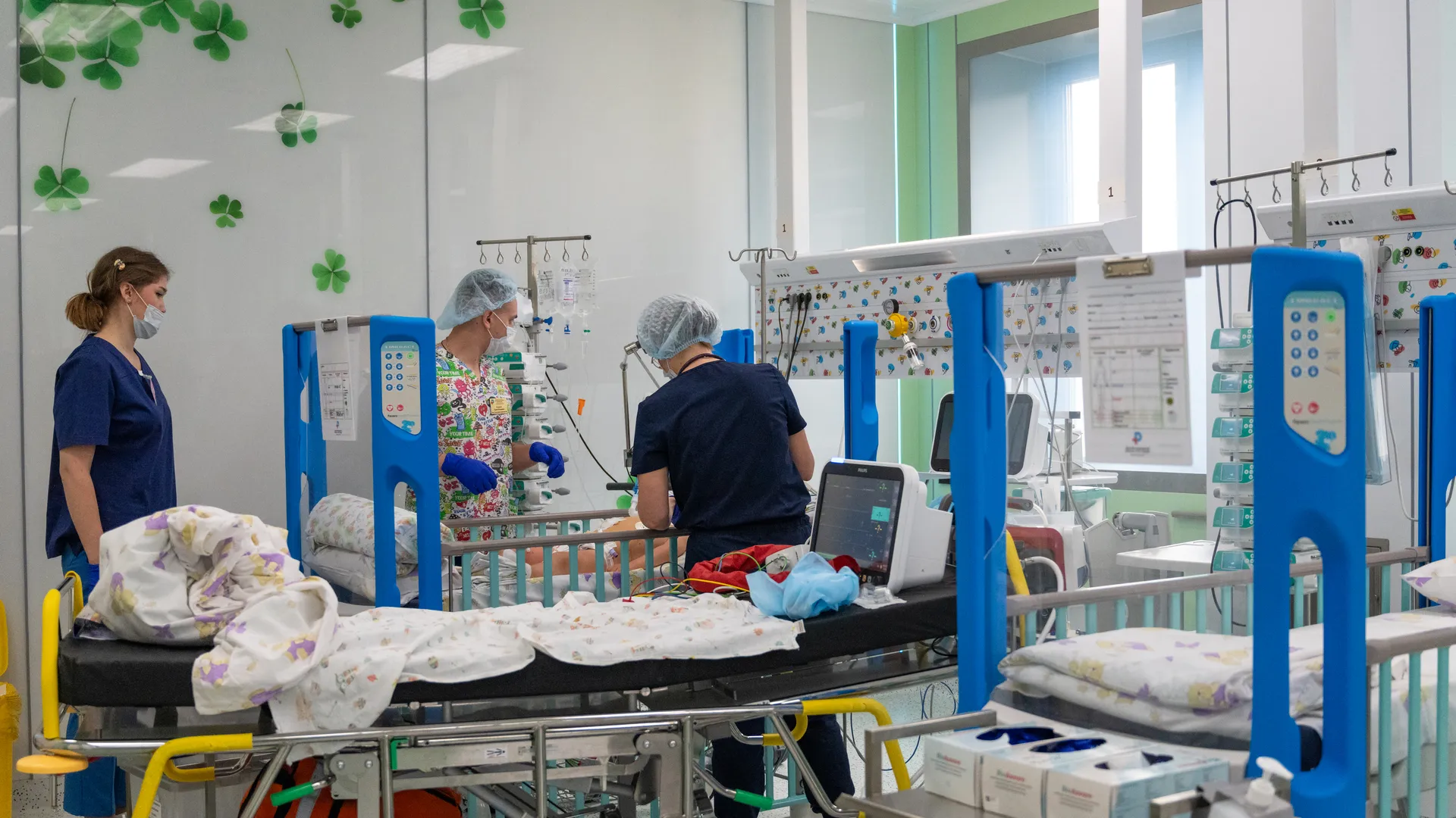 Реанимация в Детском клиническом центре им. Л. М. Рошаля