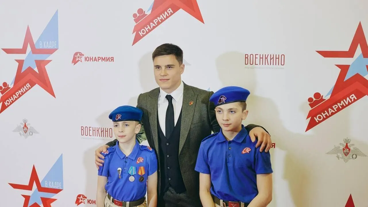 Олимпийский чемпион Нагорный поздравил лауреатов кинофестиваля «Юнармия в кадре»