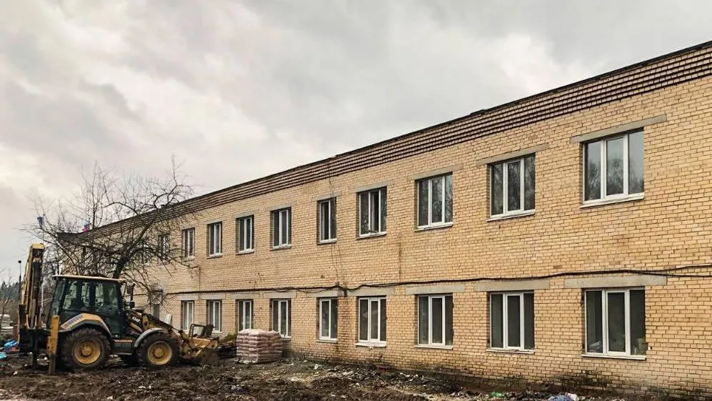 Строители завершили демонтажные работы в Ложковской школе в Солнечногорске