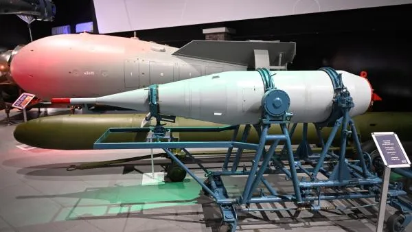 Политолог Шатров Москва не посылает спецсигналов о ядерном оружии