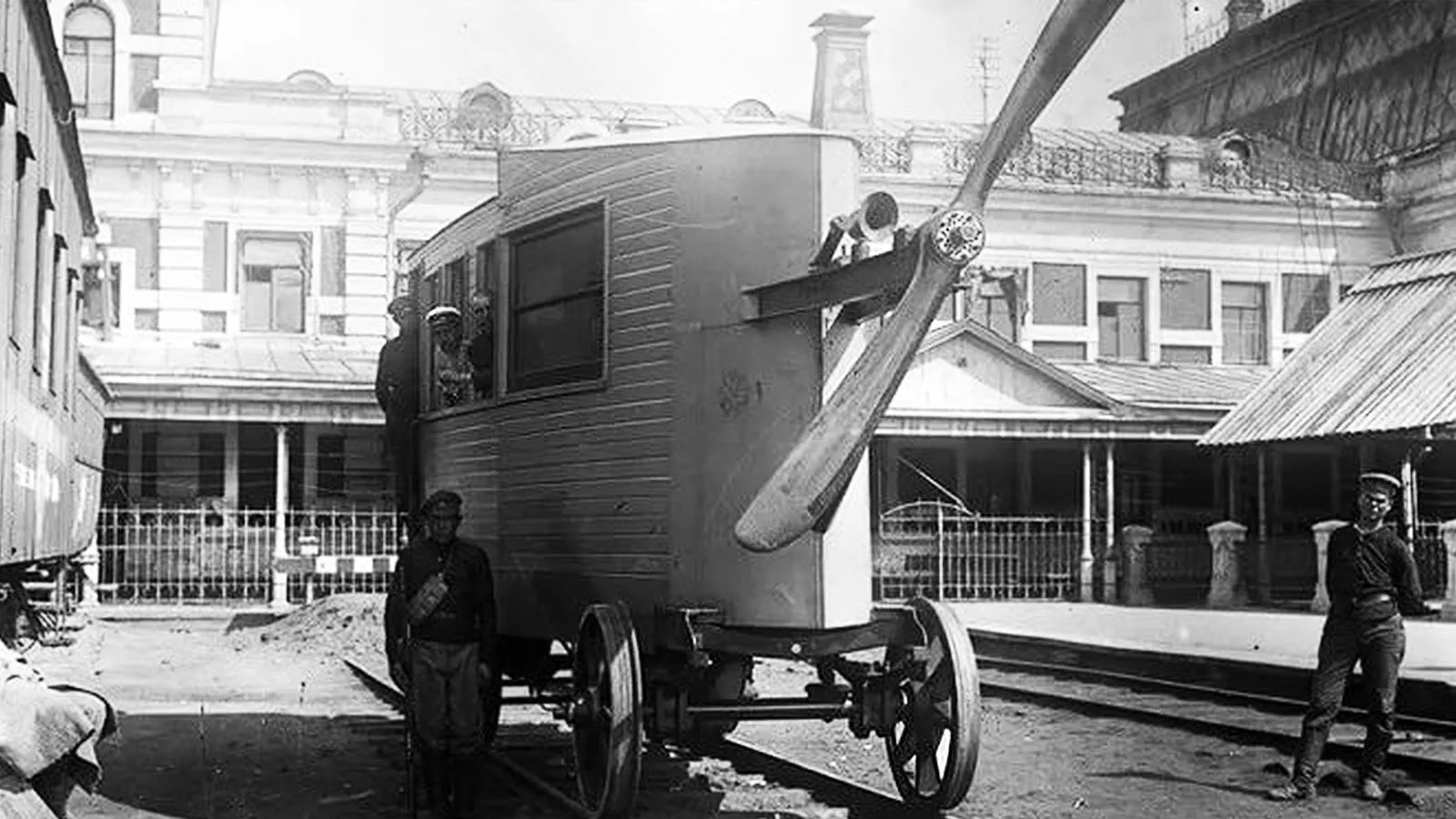 Аэровагон Абаковского, Павелецкий вокзал, Москва.