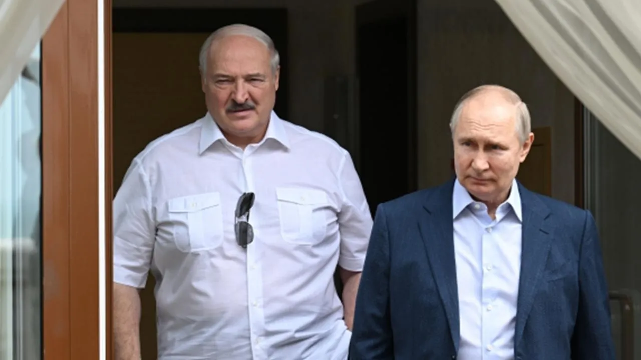 Путин заявил, что экономические отношения между Белоруссией и Россией развиваются довольно неплохо
