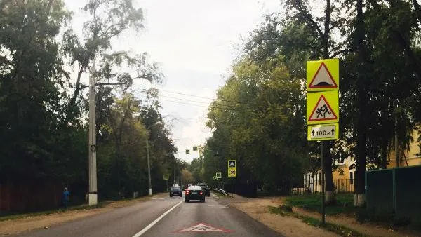 Пешеходные переходы возле школ и садов области стали безопаснее 