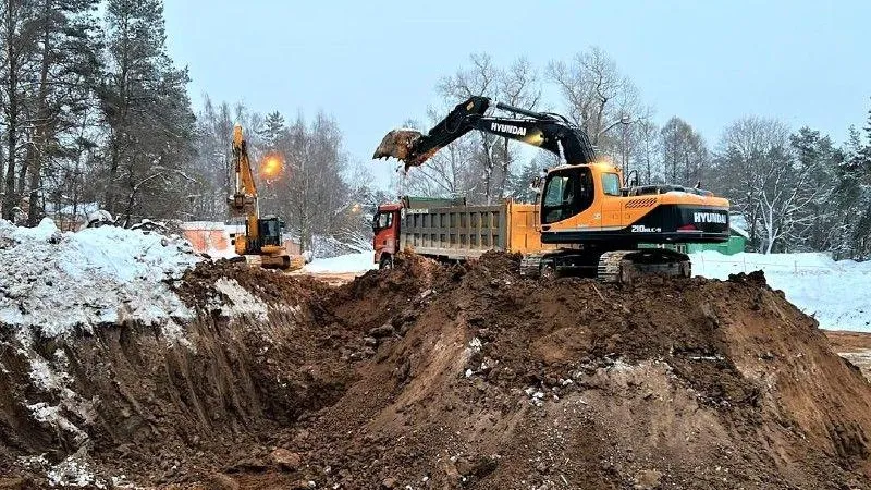 Разработка котлована под будущий медицинский комплекс началась в Сергиево-Посадском округе