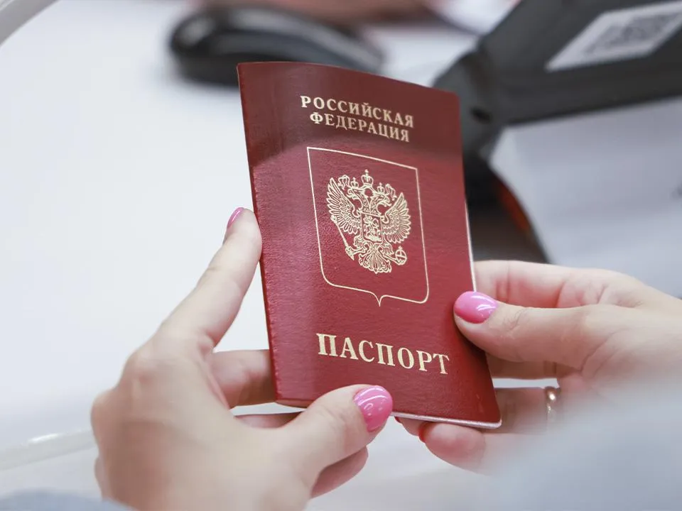 «Возможна подделка фотографии»: озвучены риски ввода цифрового паспорта в России