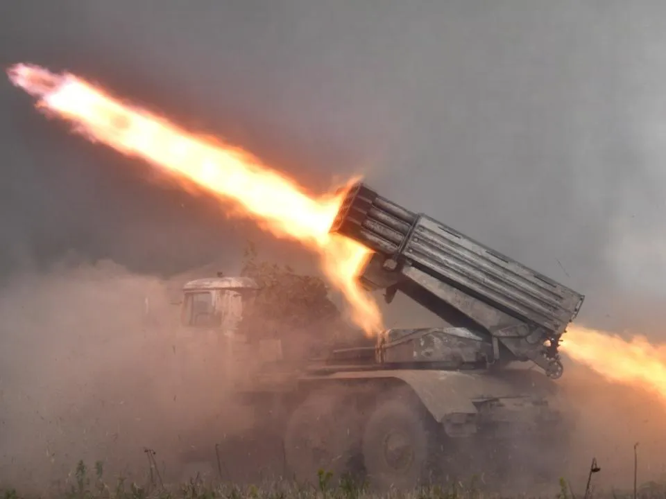 «Нужно было проверить, что мы вывели всех»: добровольцы СВО спасли жителей Донбасса из горящего дома