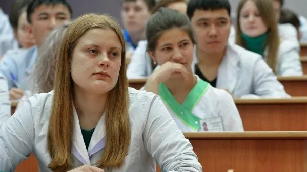 Свыше 8 тыс врачей МО направят на последипломную подготовку в 2016 году