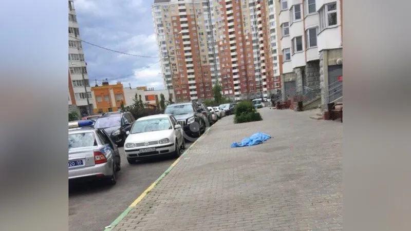 Трагическая случайность: подросток разбился насмерть, выпав из окна в Одинцове