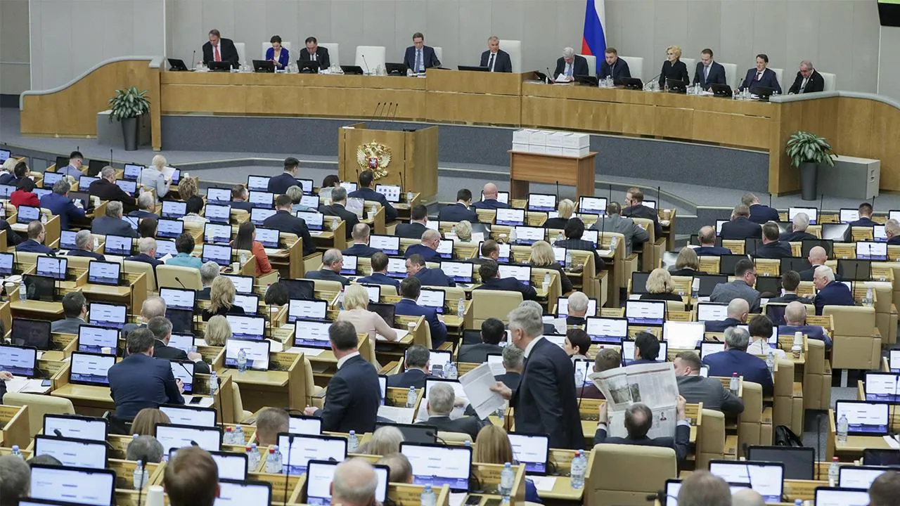 В Госдуме объяснили, почему россиянам нельзя давать антидроновые ружья