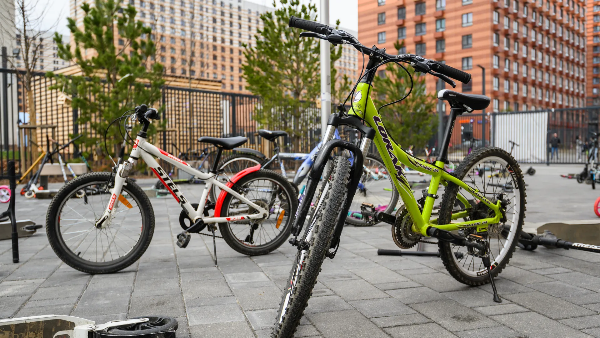 Образовательный центр «Лидер» на 1500 мест в ЖК «Восточное Бутово» Ленинского округа