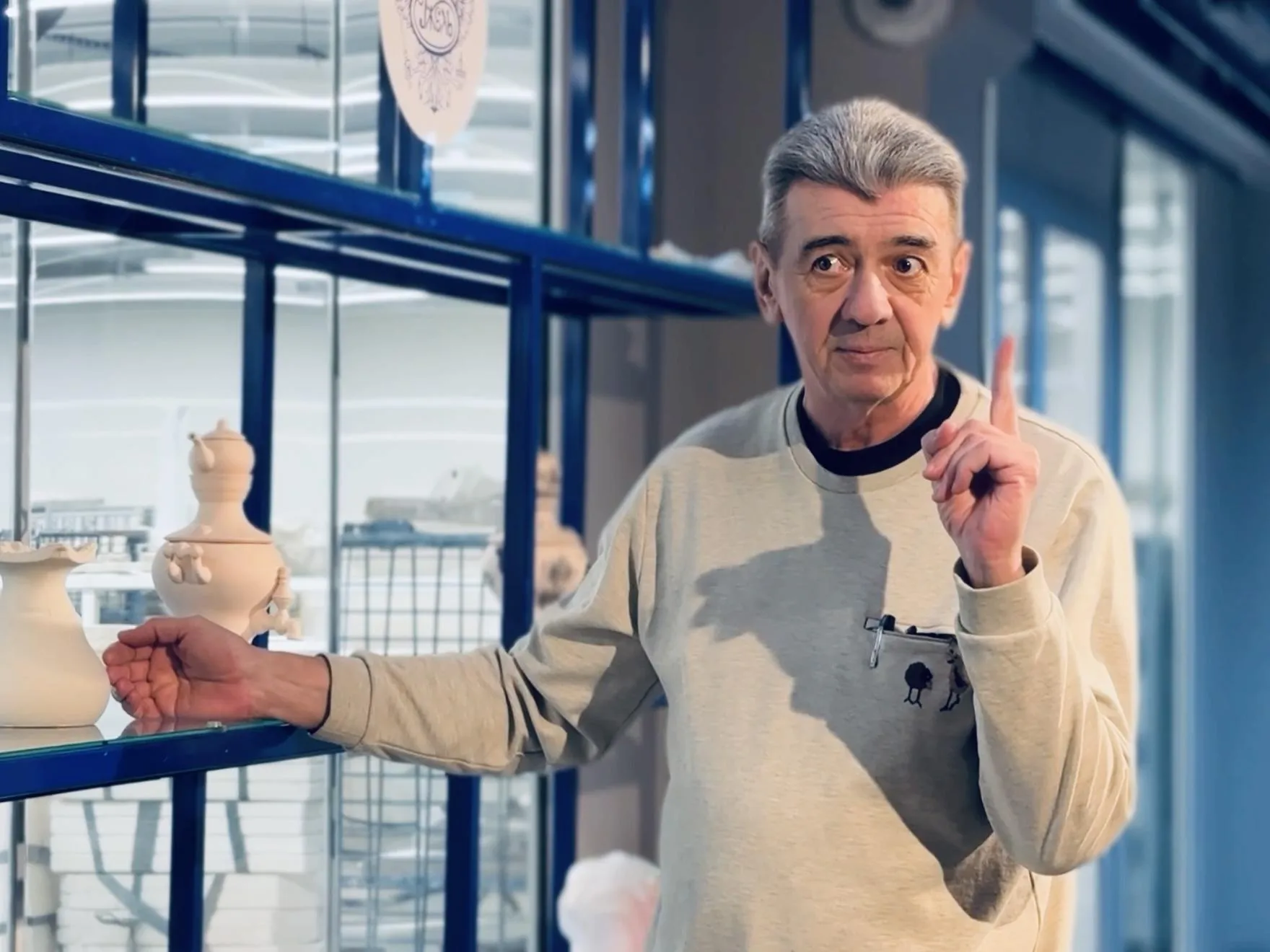 Фото: Ольга Стаферова/художник Виктор Хазов