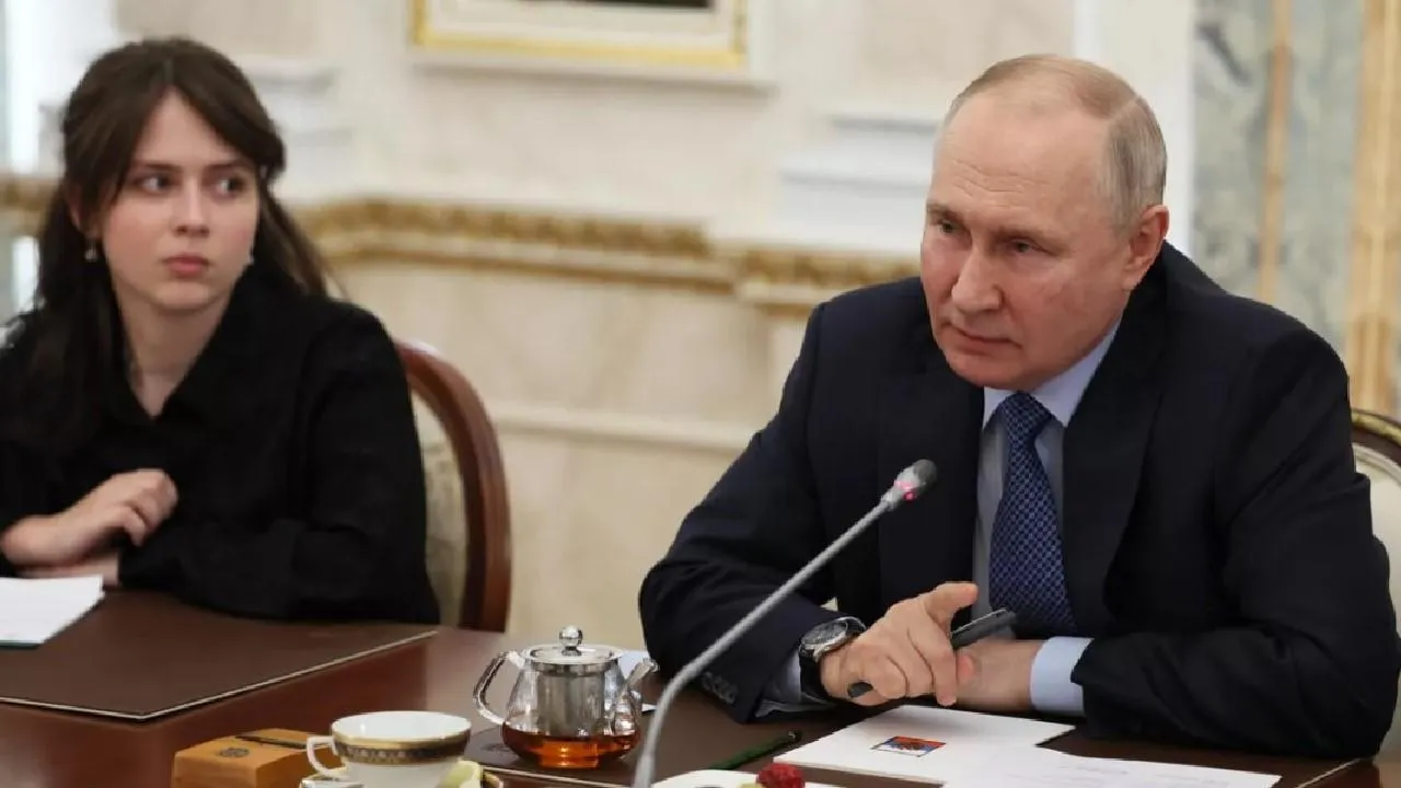 Путин заявил, что срочники также должны защищать свою Родину