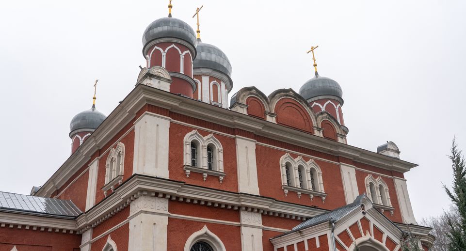 Иеромонах Макарий назвал гадание в святки бесовщиной