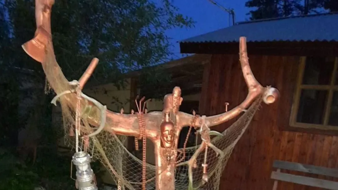 Фото: городская доска объявлений