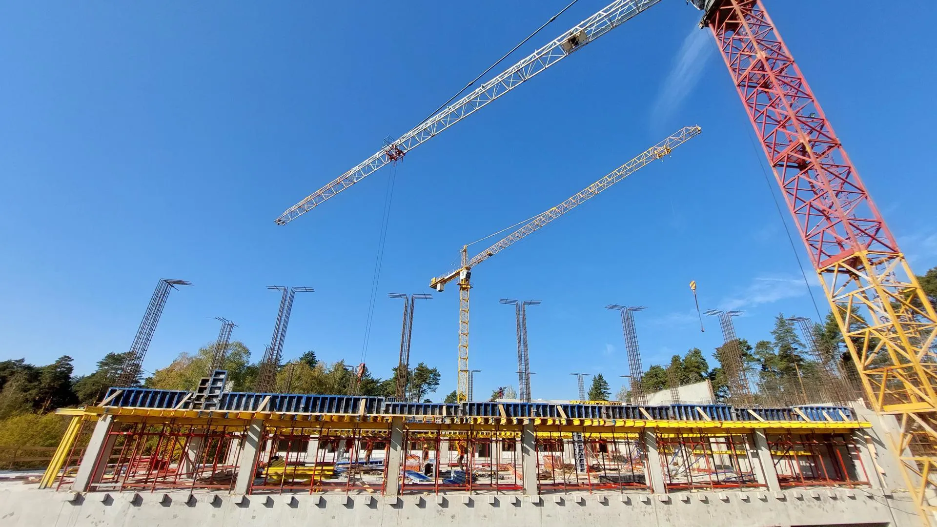 Константин Андреев