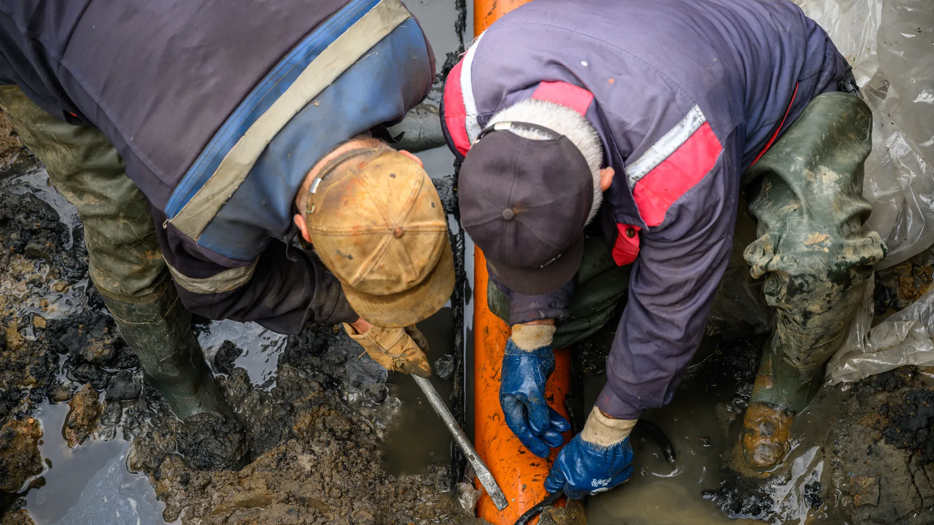 Строительство канализационного коллектора в Куровском Орехово-Зуевского округа