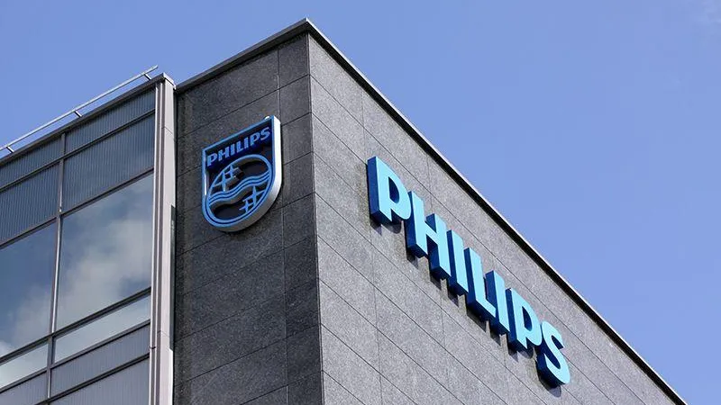 Почему Philips сокращает тысячи сотрудников — мнение эксперта