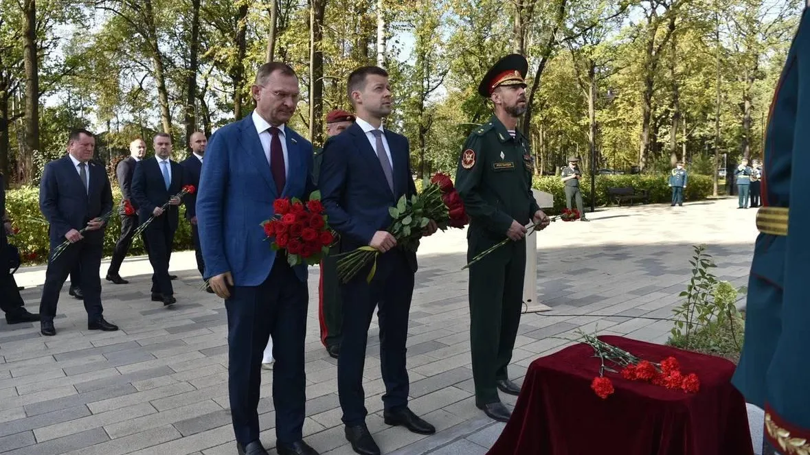Бюст Героя России Александра Потапова открыли в Балашихе
