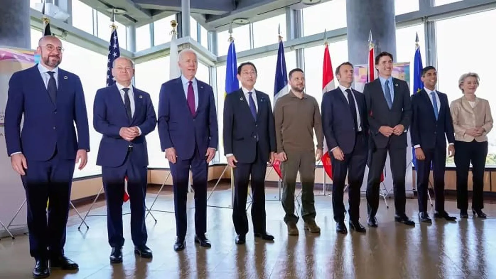 Представители Евросоюза и G7, однако место премьер-министра Италии Джорджи Мелони занял президент Украины Владимир Зеленский